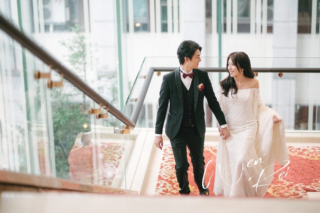 Wen & Rei EW 大倉久和 午宴 婚禮紀錄推薦 台北婚攝 推薦 台北婚禮 大倉 階梯 台北婚紗 婚攝 宴客 婚攝湧泉 湧泉攝影 婚戒 喜帖 對戒 誓詞 誓言 手寫字體 美式婚禮 類婚紗 白紗 婚禮宴客 敬酒 絕美 唯美 感動 感人 唱歌進場 歡笑 小櫥窗 Even More Bridal