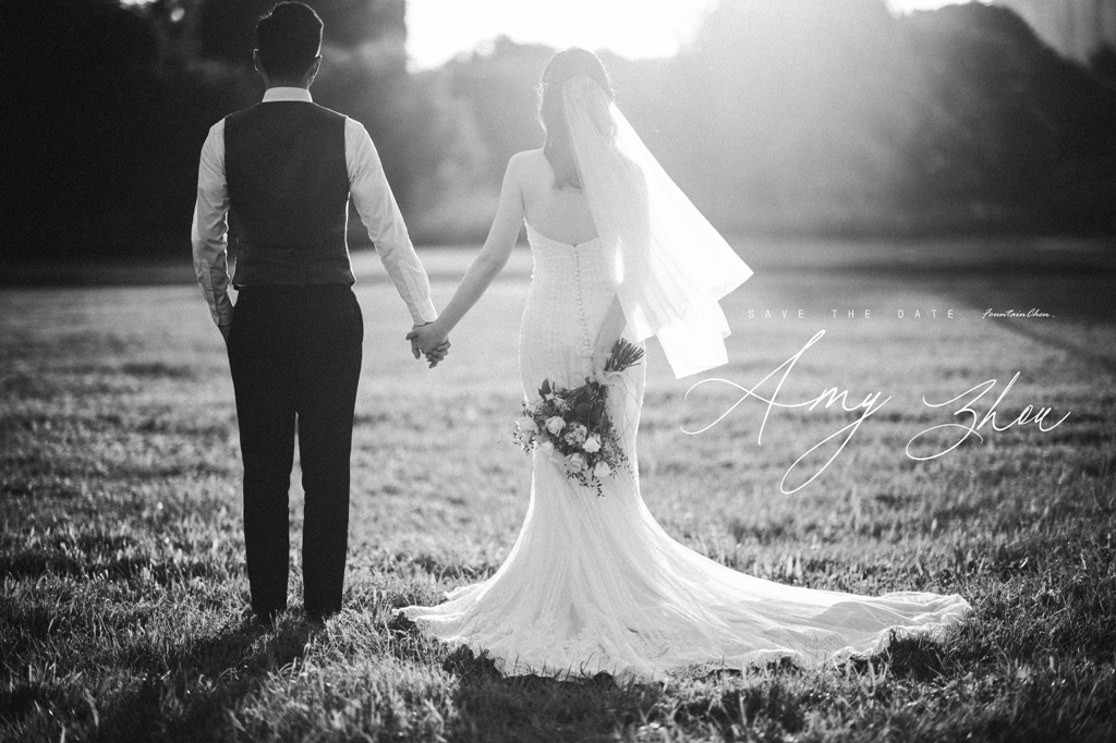 自助婚紗 自主婚紗 擁抱 台北婚紗 EW 台北婚紗推薦 台北婚攝 婚紗推薦 婚紗棚拍 典雅 歐式捧花 華中河濱公園 韓系捧花 自然系捧花 類婚紗 婚攝 湧泉攝影 晴天婚紗 草地 藍天 牽手 背 奔跑 白紗 光影 散景 淺景深 輕寫真 輕婚紗 美式婚紗 美式婚紗色調 生活感婚紗 自然互動 故事婚紗 黑白 絕美 歡笑 韓系 雜誌感 電影感 寧靜感 外拍 可愛 極簡 有愛 浪漫 散步 放髮 髮絲 擁抱 夕陽 日落 逆光 奔跑 黃昏 white 清新 White手工婚紗